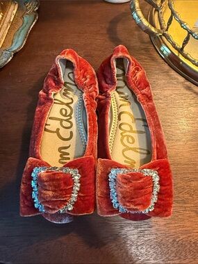 Sam Edelman Rust Red Velvet Dressy Flats, Girls 13